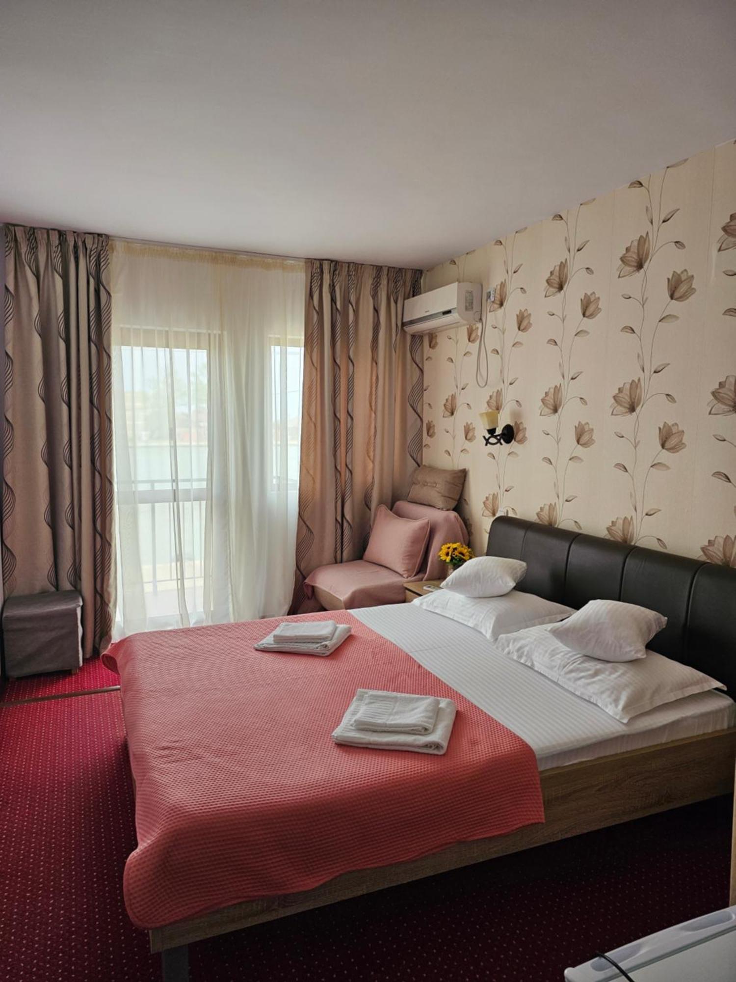 Casa Amiral Hotel ซูลีนา ภายนอก รูปภาพ